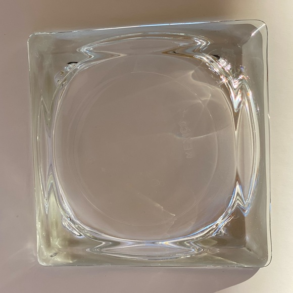 Vintage glass ashtray - Picture 2 of 4